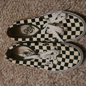 Vans checkered